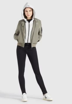 Khujo Winterjassen Winterjas LARIFA Dames Kaki -Khujo 54ce2895f5f2b5ffc30f43c77204c30e