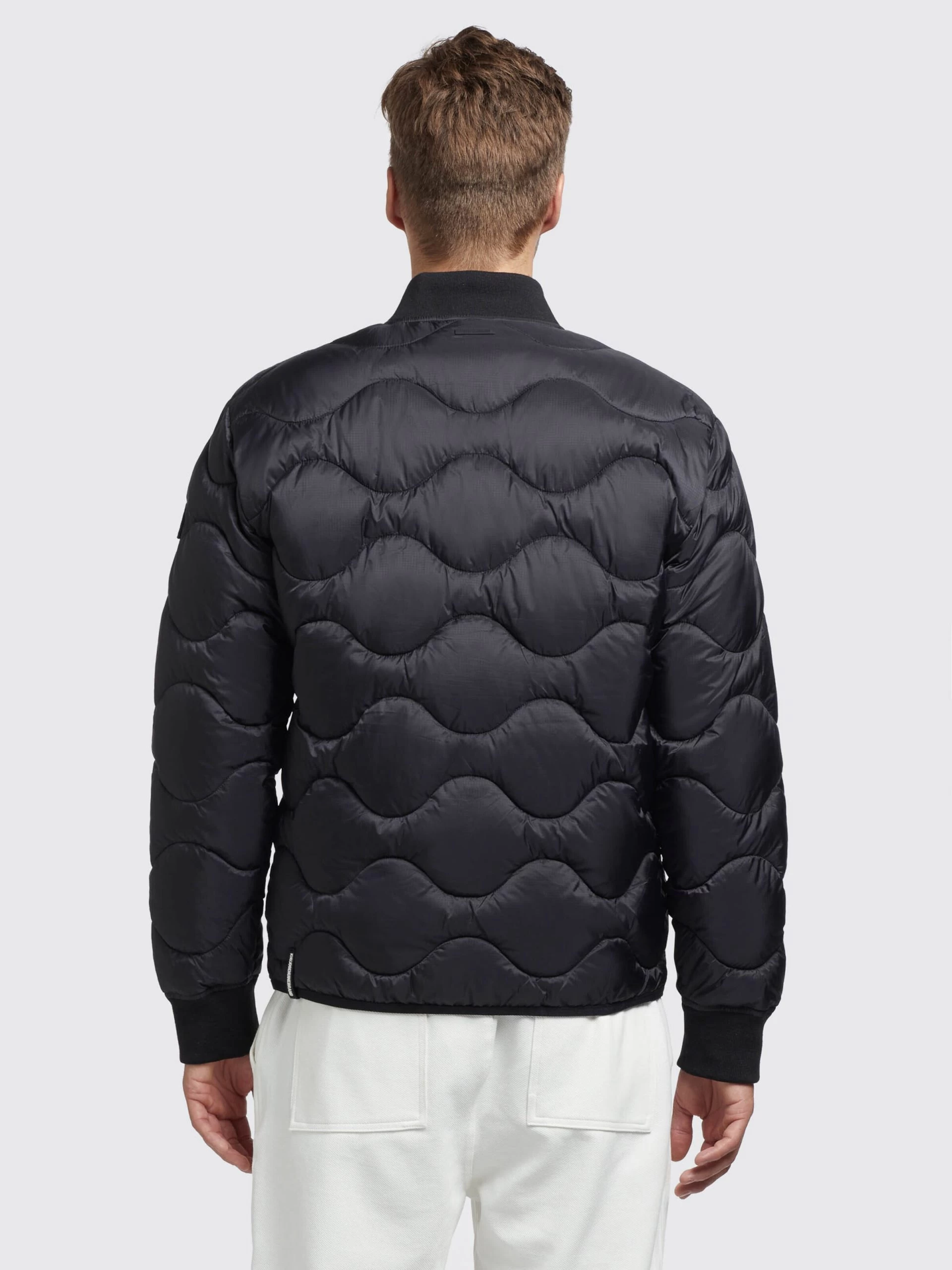 Khujo Tussenjassen Tussenjas Picco Heren Zwart 6 Khujo Tussenjassen Tussenjas Picco Heren Zwart - Afbeelding 4